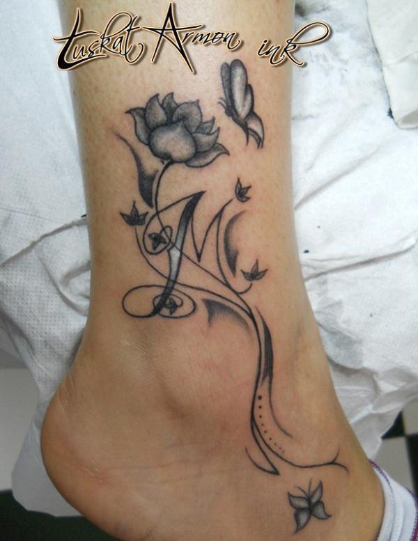 女孩的多款清新漂亮的纹身图案欣赏