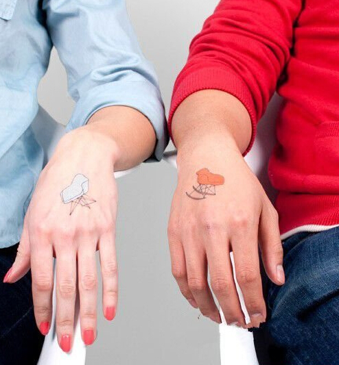 情侣手背创意婴儿车纹身图案