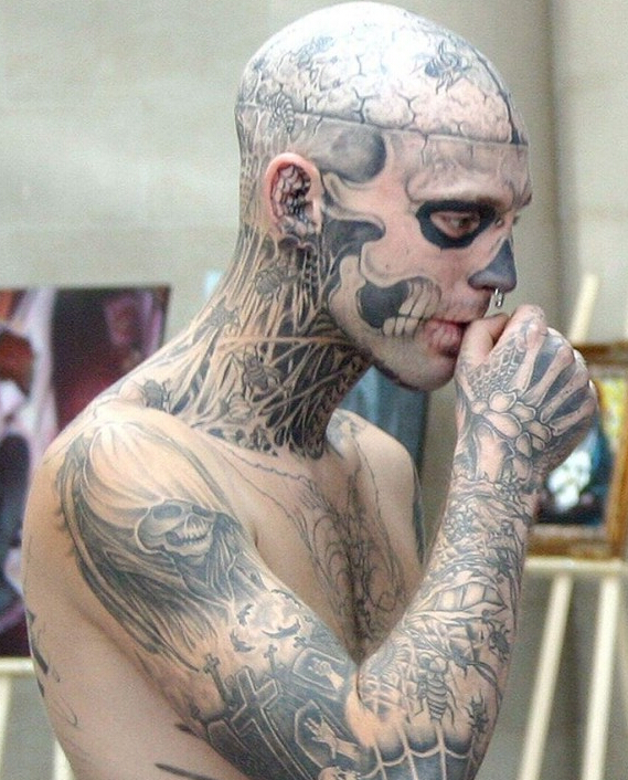 男士满身头部恐怖骷髅纹身图案