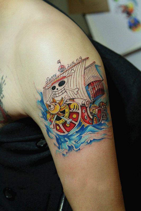 手臂海贼王桑尼号卡通彩绘纹身图案