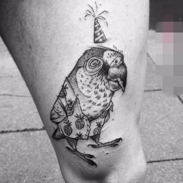 一组关于动物和人物的黑白纹身点刺技巧简约线条纹身图案