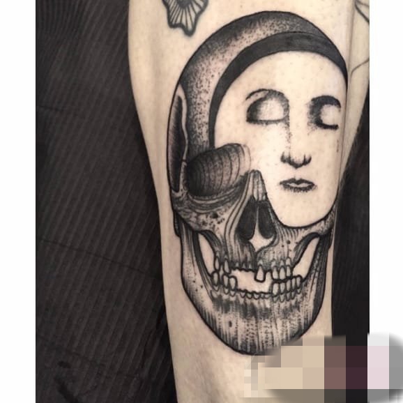 一组黑白系列有性格的简单个性线条纹身图案大全