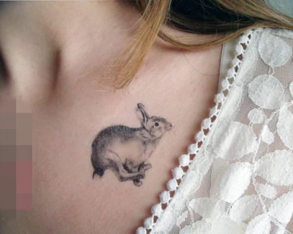 漂亮的女生小清新简洁纹身图案