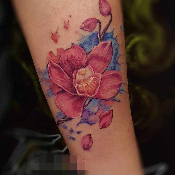 11款女生与花创意个性文艺小清新纹身图案