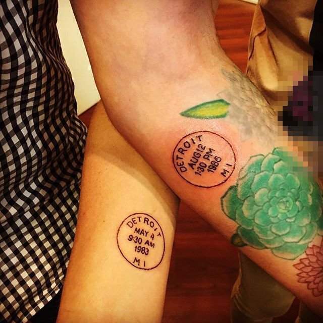 闺蜜手臂上创意个性文艺小清新小图案纹身图案