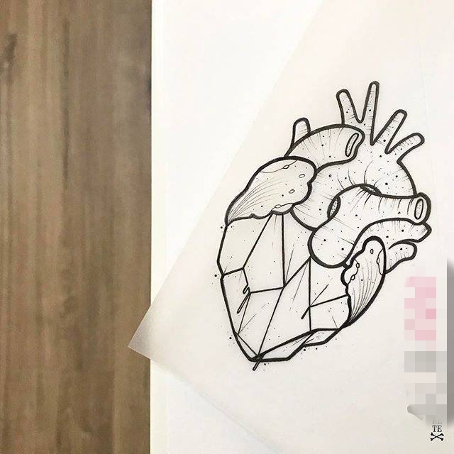 黑色线条素描创意个性心脏纹身手稿