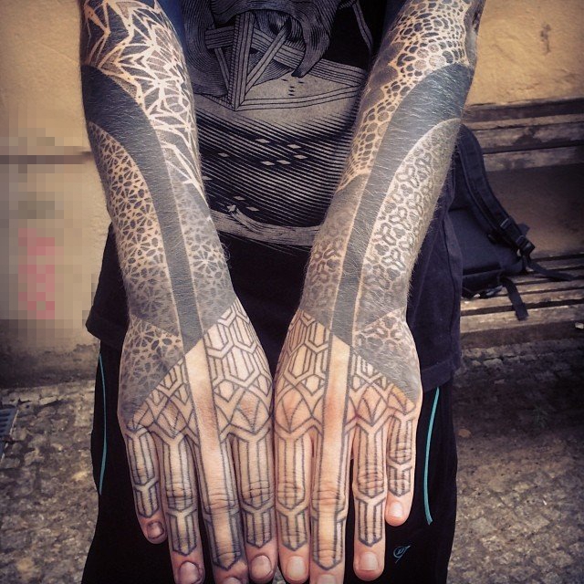 多款让人上瘾的黑色墨水创意花纹霸气手臂纹身图案