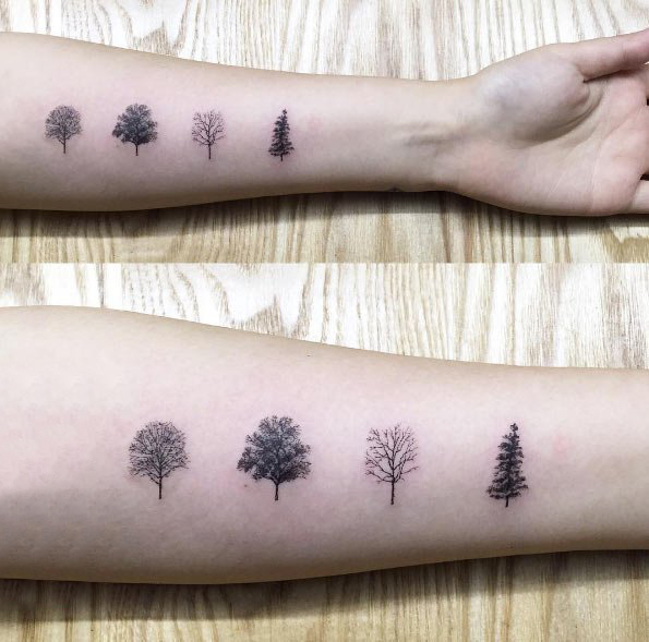 女生手臂上黑灰素描创意可爱森林元素小图案纹身图片