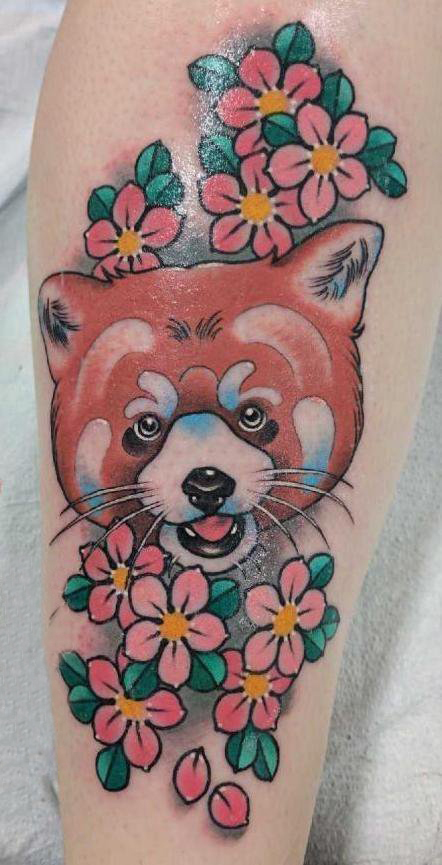 女生手臂上彩绘水彩素描文艺可爱小狐狸纹身图片
