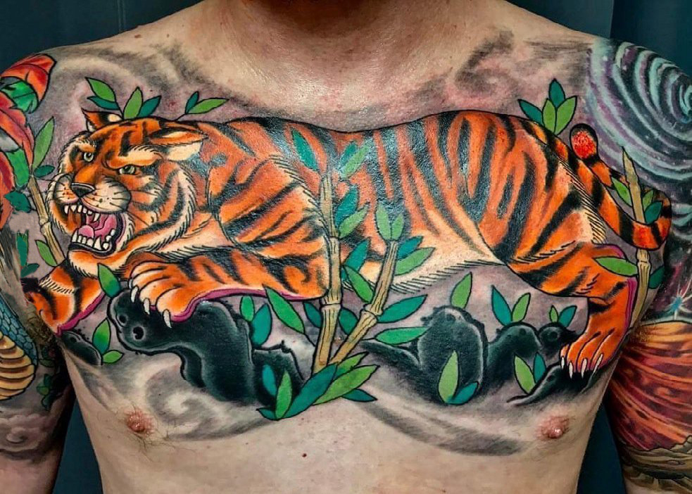 男生胸口上彩绘水彩素描创意霸气老虎纹身图片