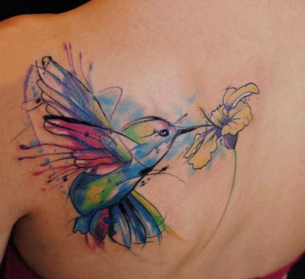 彩绘蜂鸟创意艺术纹身图案