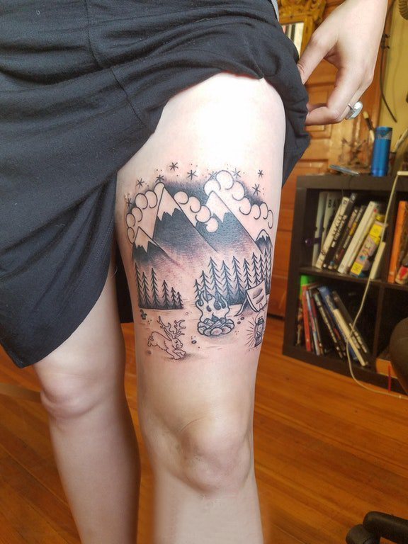 山水纹身图案 女生大腿上山水纹身图片