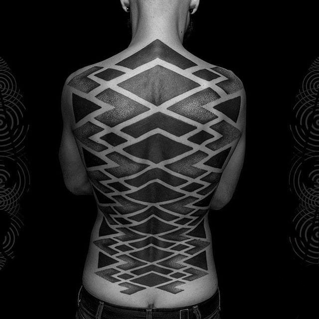 多款黑色线条素描几何元素创意经典霸气大面积纹身图案