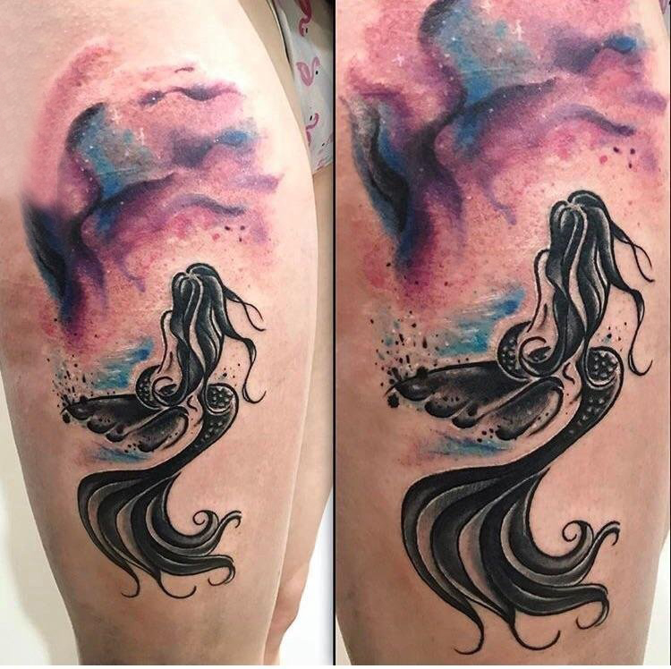 美人鱼纹身图片 女生小腿上彩色的美人鱼纹身图片