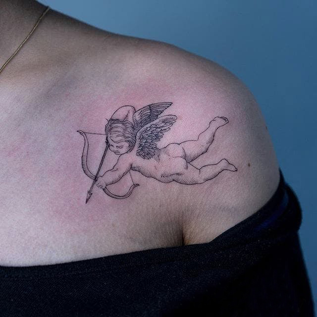 天使纹身 女生肩膀上天使纹身唯美图片