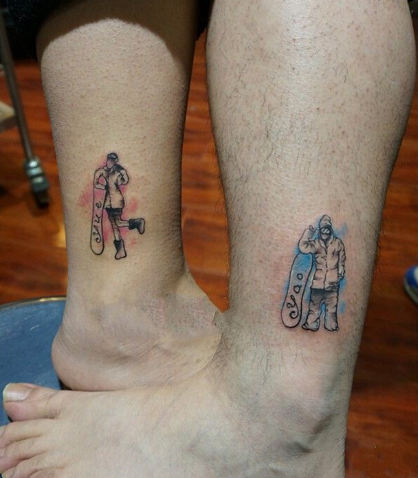 情侣脚踝滑雪肖像彩绘纹身图案