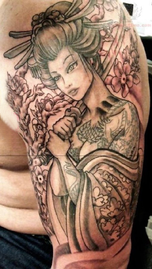 纹身日本艺妓图片 男生手臂上素描纹身日本艺妓图片