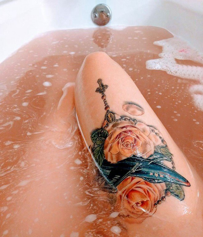 文艺花朵纹身 女生大腿上小清新文艺纹身花朵图案