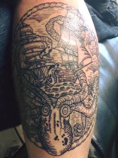帆船纹身图片 男生手臂上帆船纹身图片