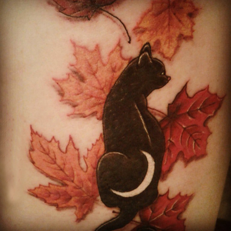 侧腰纹身男 男生侧腰上枫叶和猫咪纹身图片