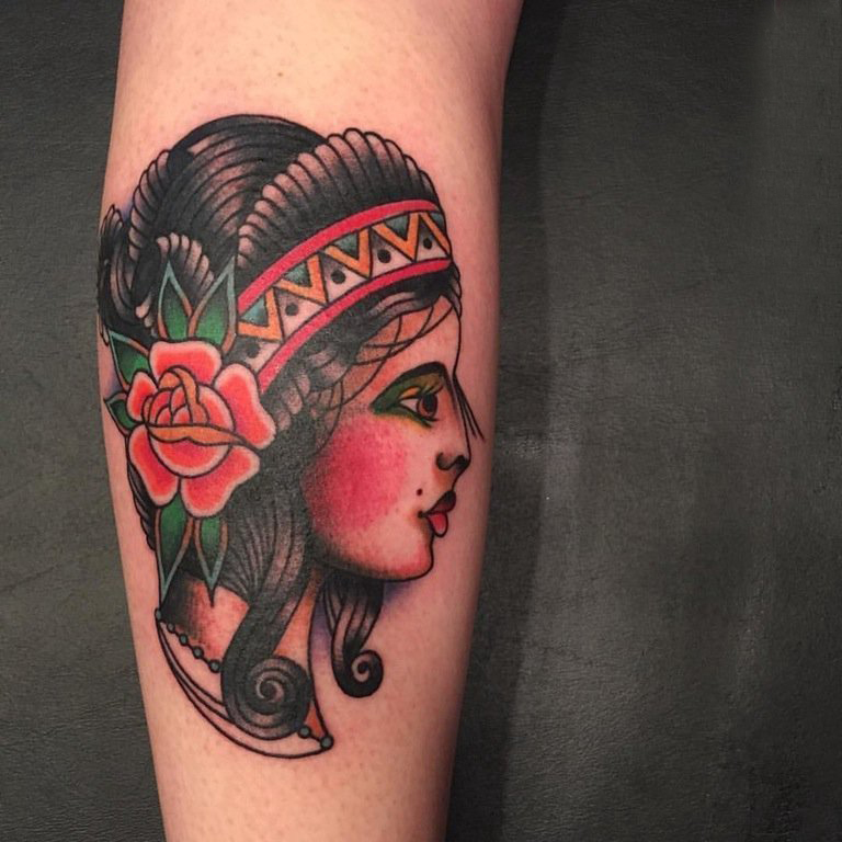 女生人物纹身图案 女生手臂上彩色纹身人物纹身图片
