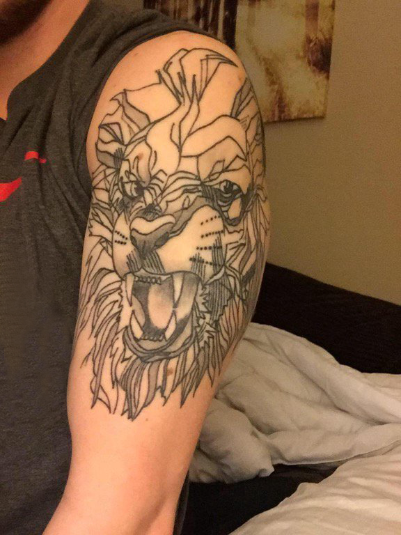 几何动物纹身 男生手臂上几何动物纹身图片