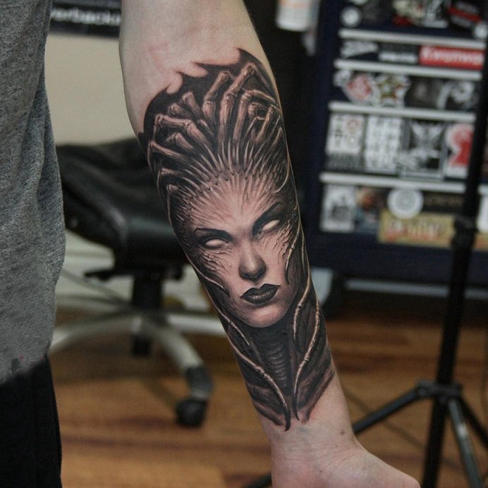 女生人物纹身图案 女生手臂上人物肖像纹身图片