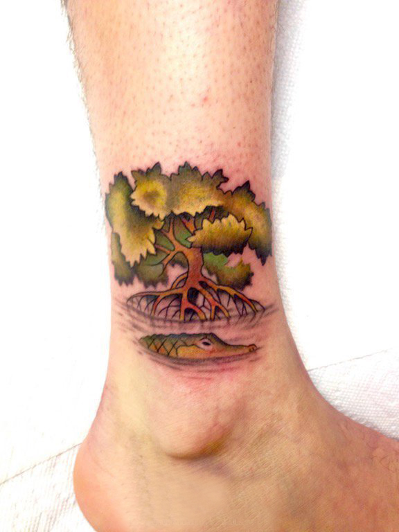 树纹身 男生脚腕上树纹身图片