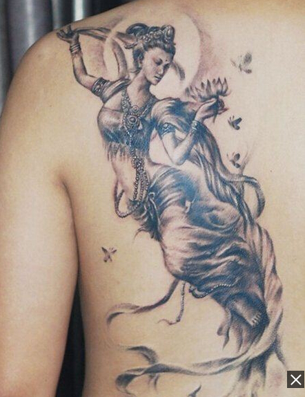神话仙女背部纹身
