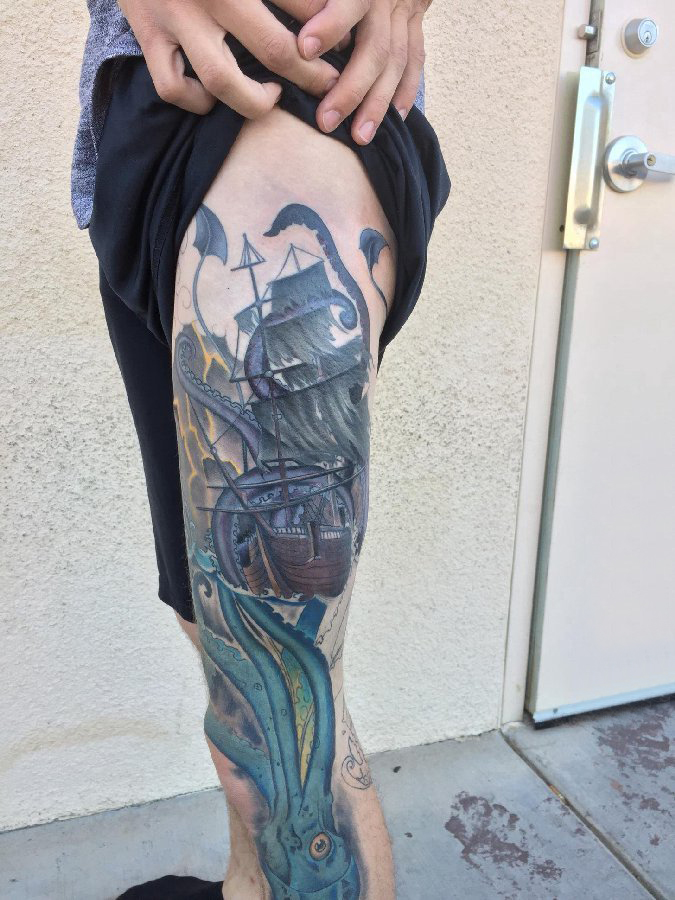 海洋纹身素材 男生大腿上海洋图腾纹身图片