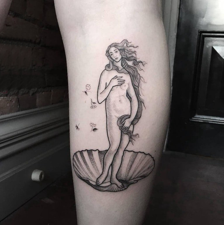 性感纹身女 女生小腿上女生人物纹身图案