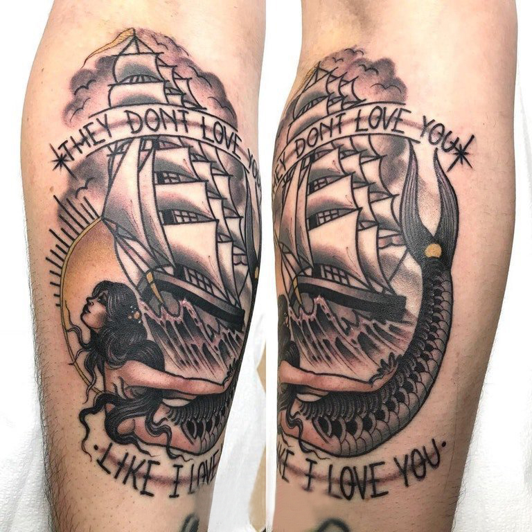 小腿对称纹身 男生小腿上美人鱼和帆船纹身图片