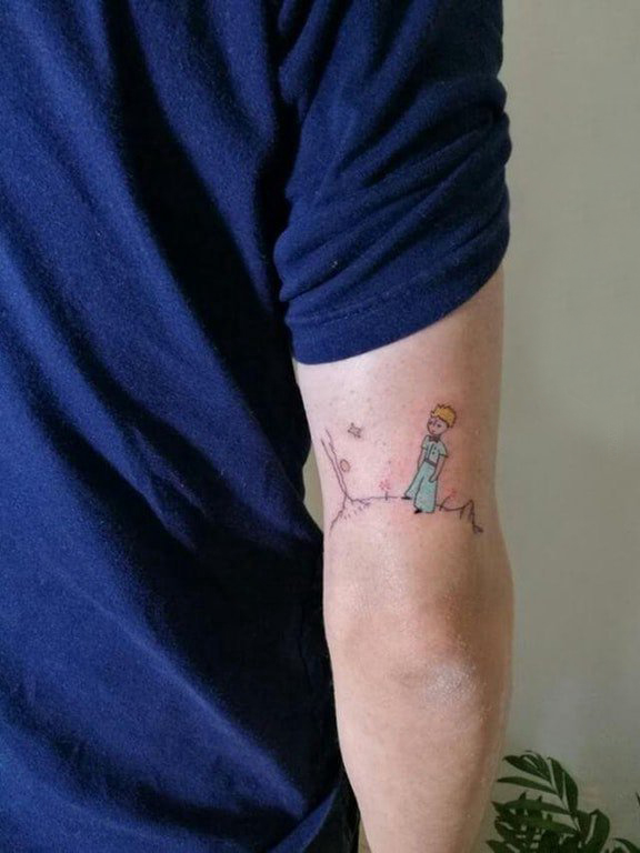 小王子纹身 男生手臂上小王子纹身图片