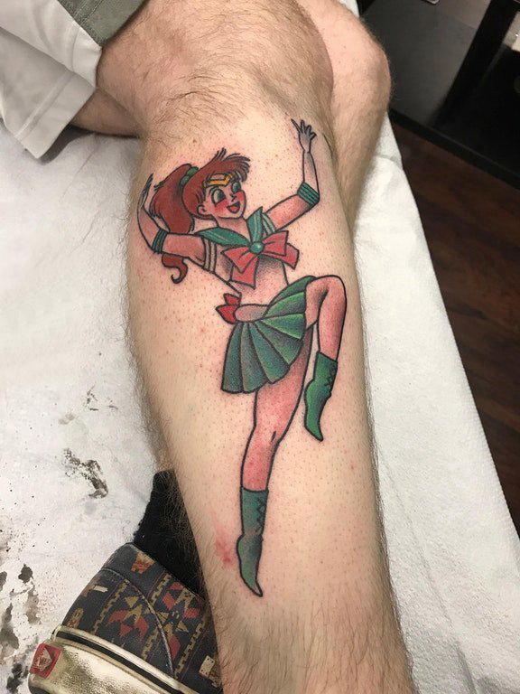美少女纹身图案 男生小腿上彩色的人物纹身图片