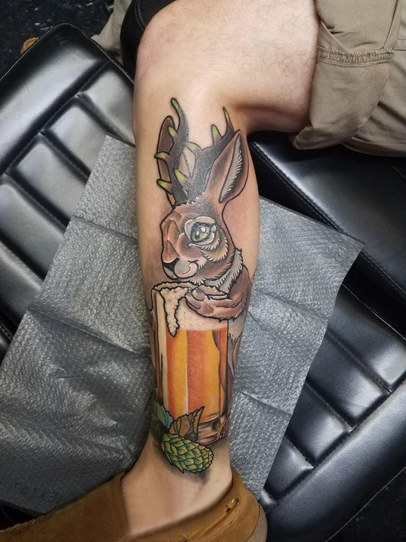 麋鹿纹身图案男  男生小腿上彩绘麋鹿纹身图片