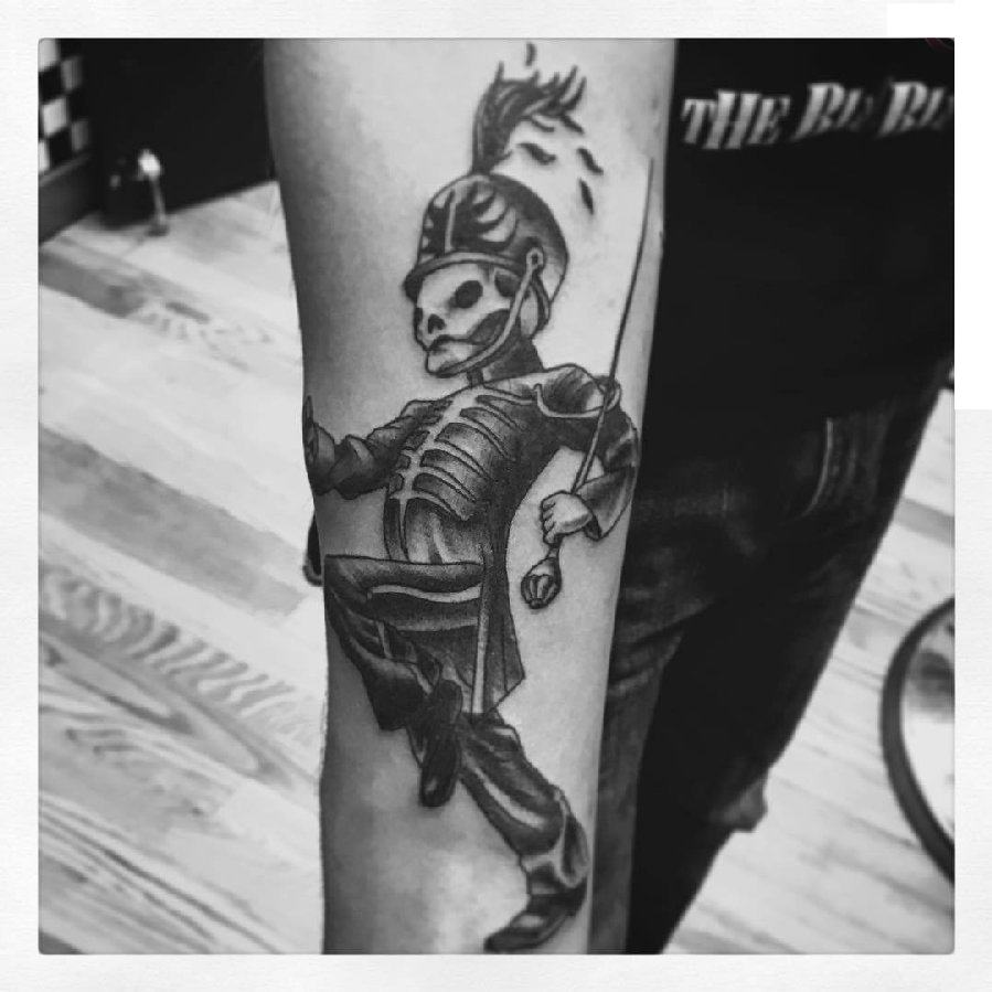 骷髅纹身 男生手臂上骷髅纹身图片