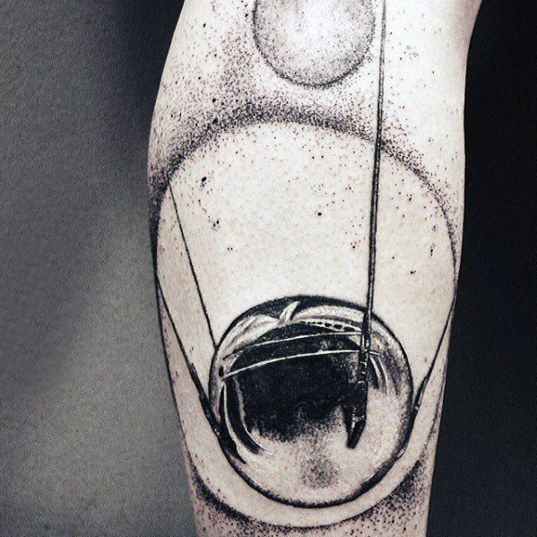 小宇宙纹身 多款简单线条纹身素描宇宙卫星纹身图案