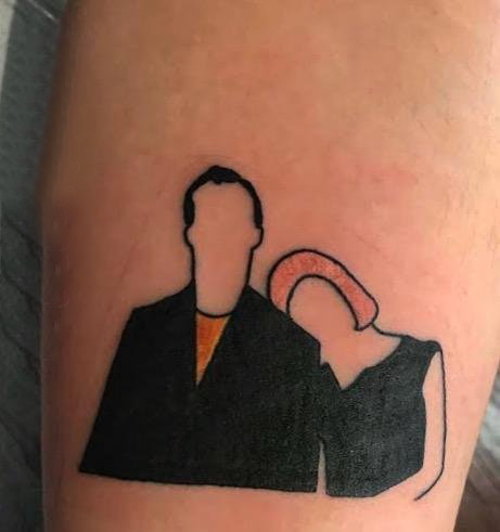纹身头像情侣 男生手臂上彩色的情侣人物纹身图片
