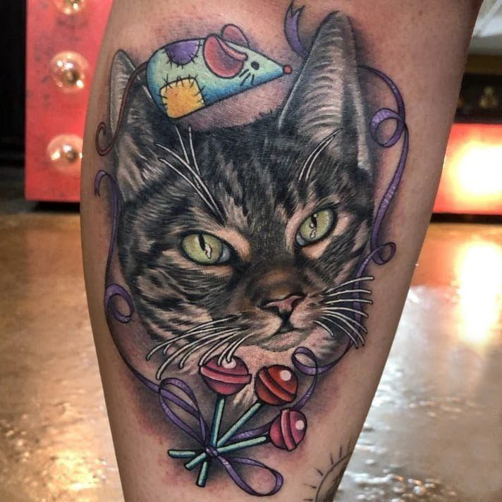 欧美小腿纹身 男生小腿上老鼠和猫咪纹身图片