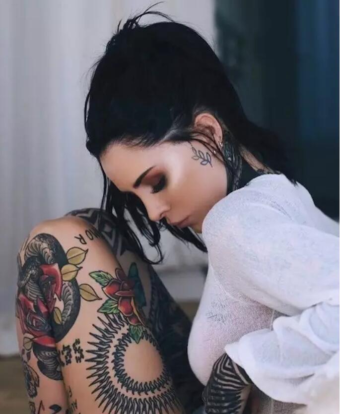 时尚个性的tattoo&girl