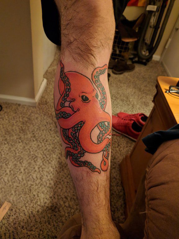 章鱼纹身图案 男生小腿上章鱼纹身图案