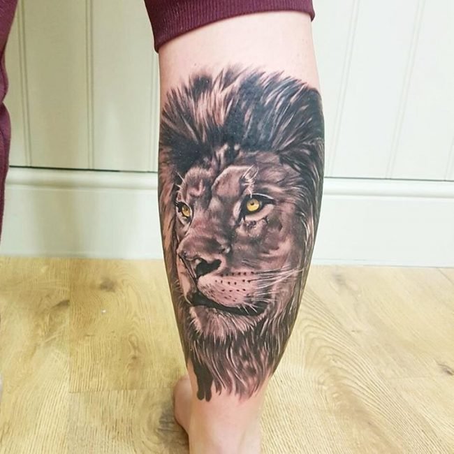 狮子王纹身 三张帅气的黑灰色狮子纹身图片
