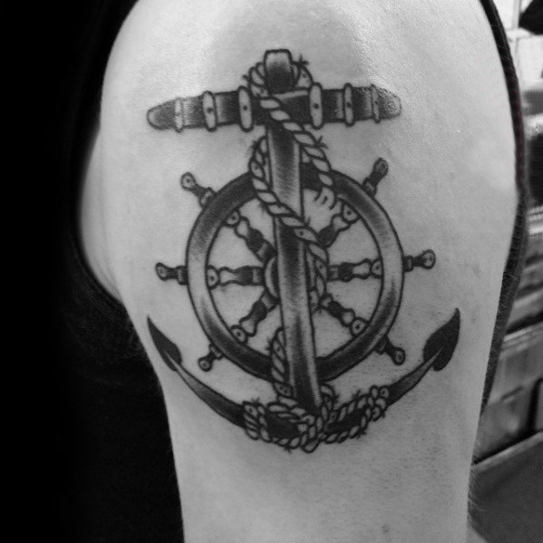 欧美船锚纹身  写实风格的欧美船锚纹身图案