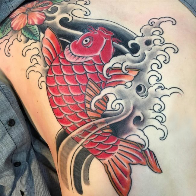 纹身锦鲤图案   寓意吉祥的锦鲤纹身图案