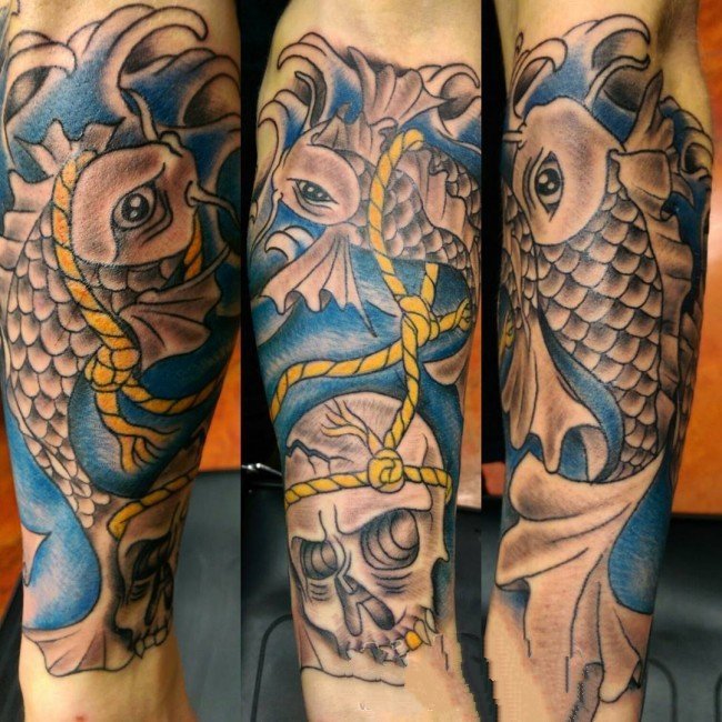 纹身锦鲤图案  赋有吉祥寓意的锦鲤纹身图案