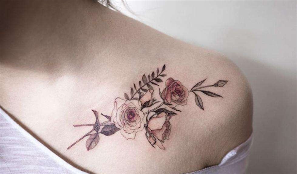 纹身图案花朵   清新却靓丽多彩的花朵纹身图案