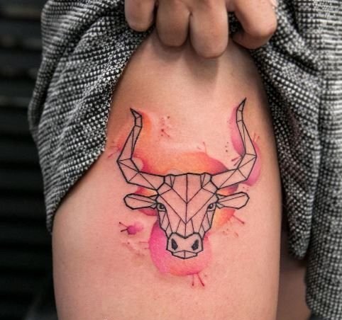 公牛纹身图案    多款设计感十足的公牛纹身图案