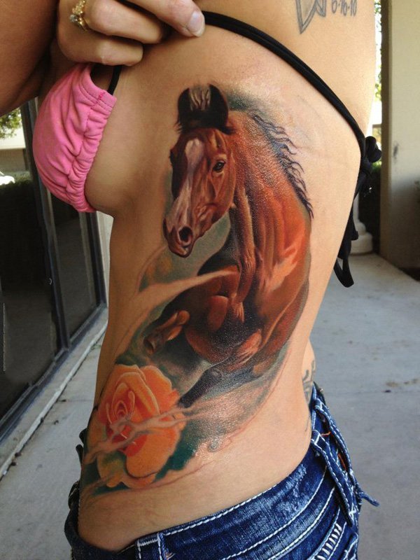 马 纹身   飞奔疾驰的骏马纹身图案