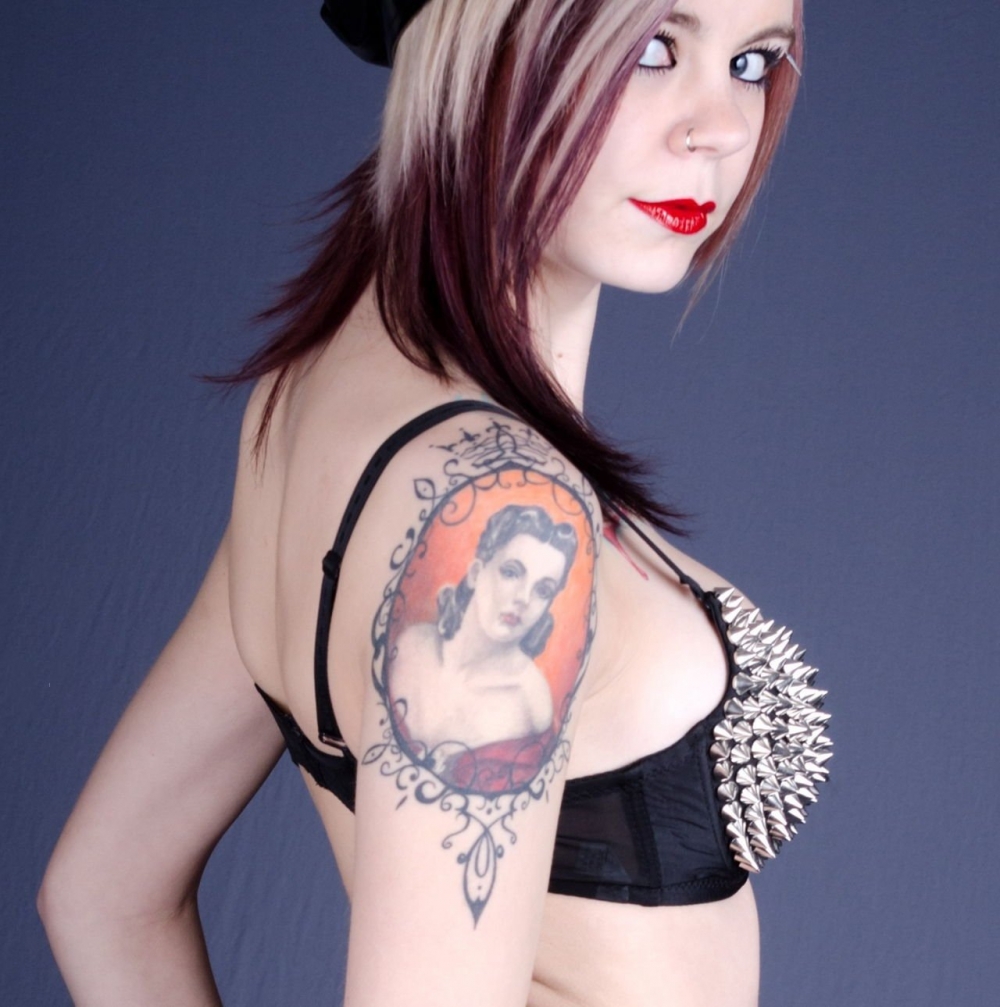 女孩人物纹身图案  魅力十足的人物纹身图案