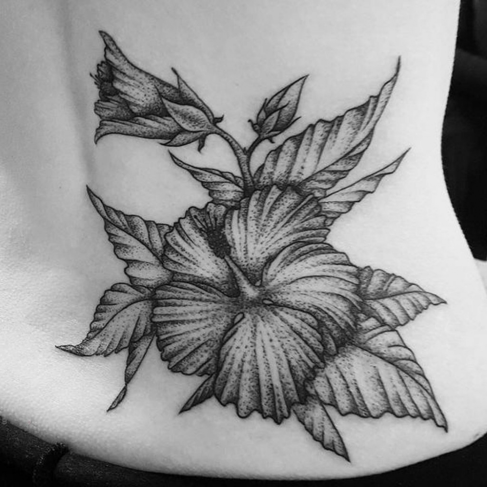 纹身图案花朵  唯美靓丽的花朵纹身图案